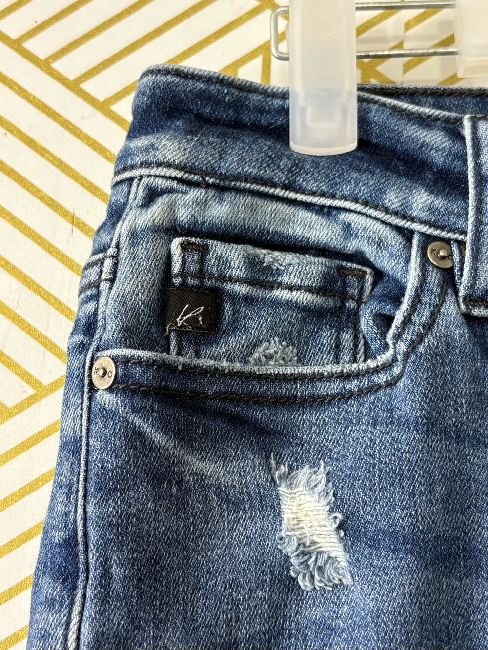 KanCan Distressed Dark Blue Curvy Jeans size 7 / 29 - Picture 5 of 11
